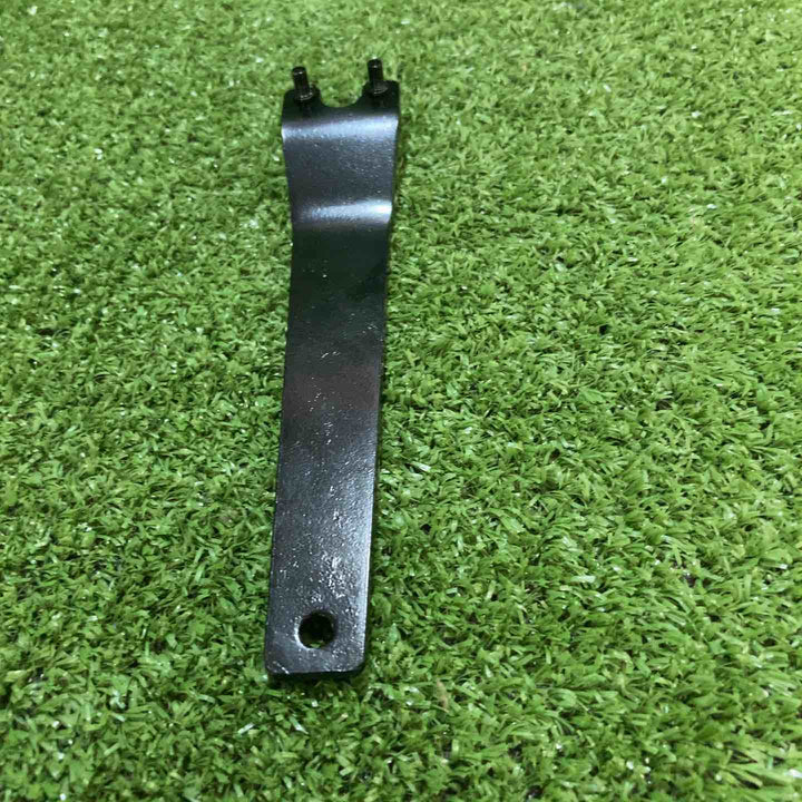 ◇マキタ(makita) 100mmディスクグラインダ ボディ角度15°  9533BH【川崎店】