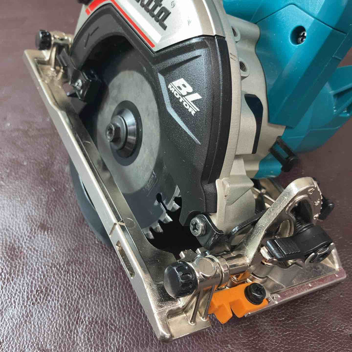 【中古品】 マキタ(makita) コードレス丸のこ HS474DZ 【東大和店】