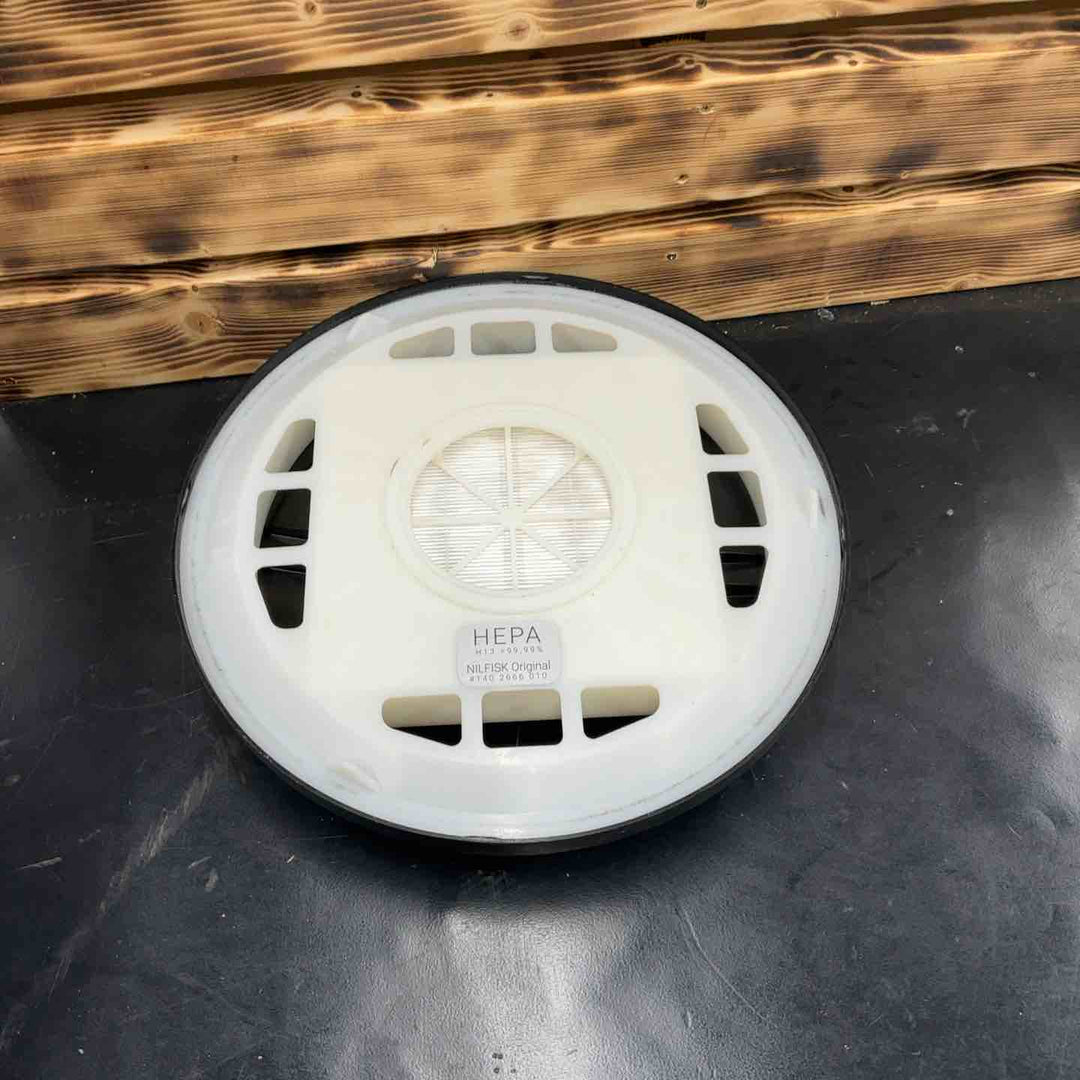 【中古品】 NILFISK ニルフィスク 業務用掃除機 GD930-Ｈ 【藤沢店】