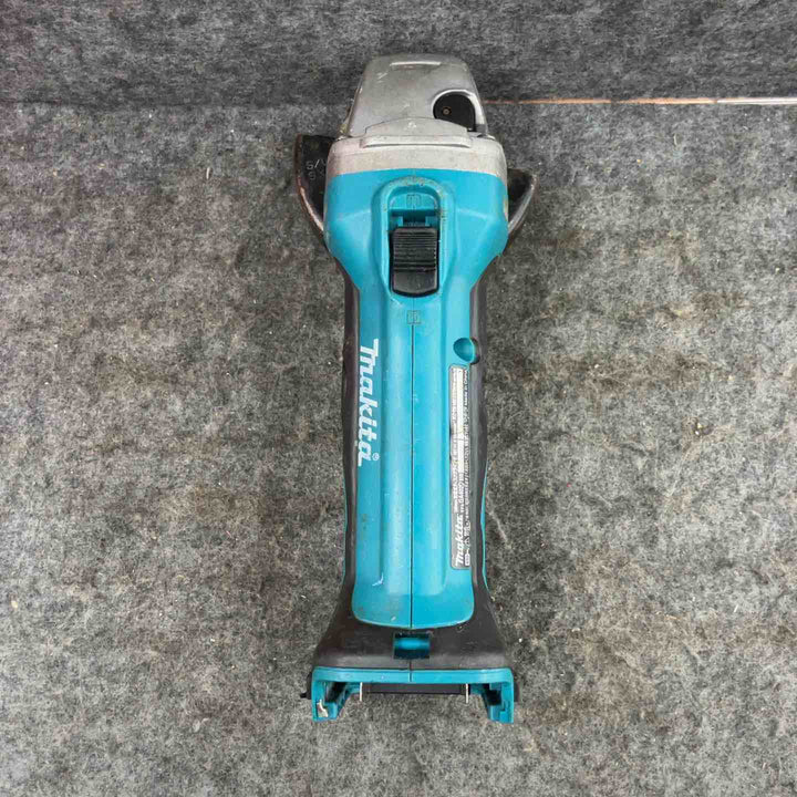 ☆マキタ(makita) コードレスディスクグラインダ GA402DZ 18V3.0Ahバッテリーのみ使用可【鴻巣店】