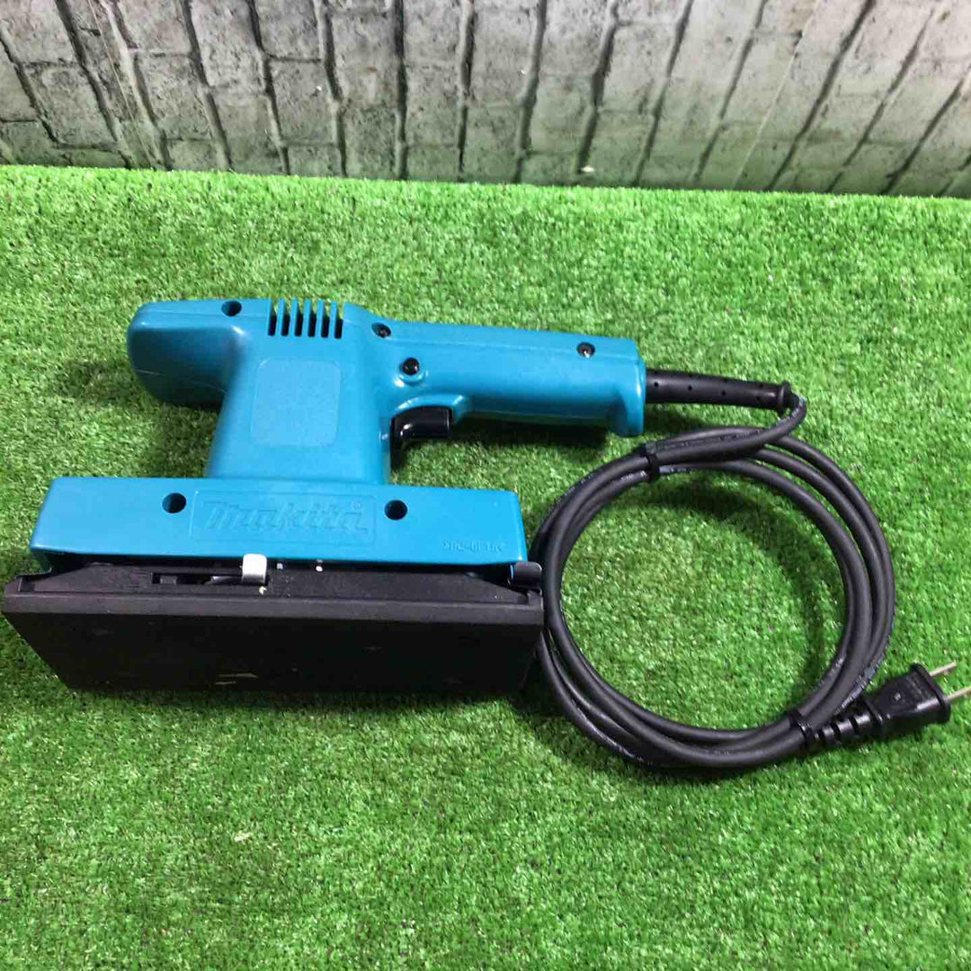 ◇マキタ(makita) ダブル 仕上サンダ 9035N　【川口店】