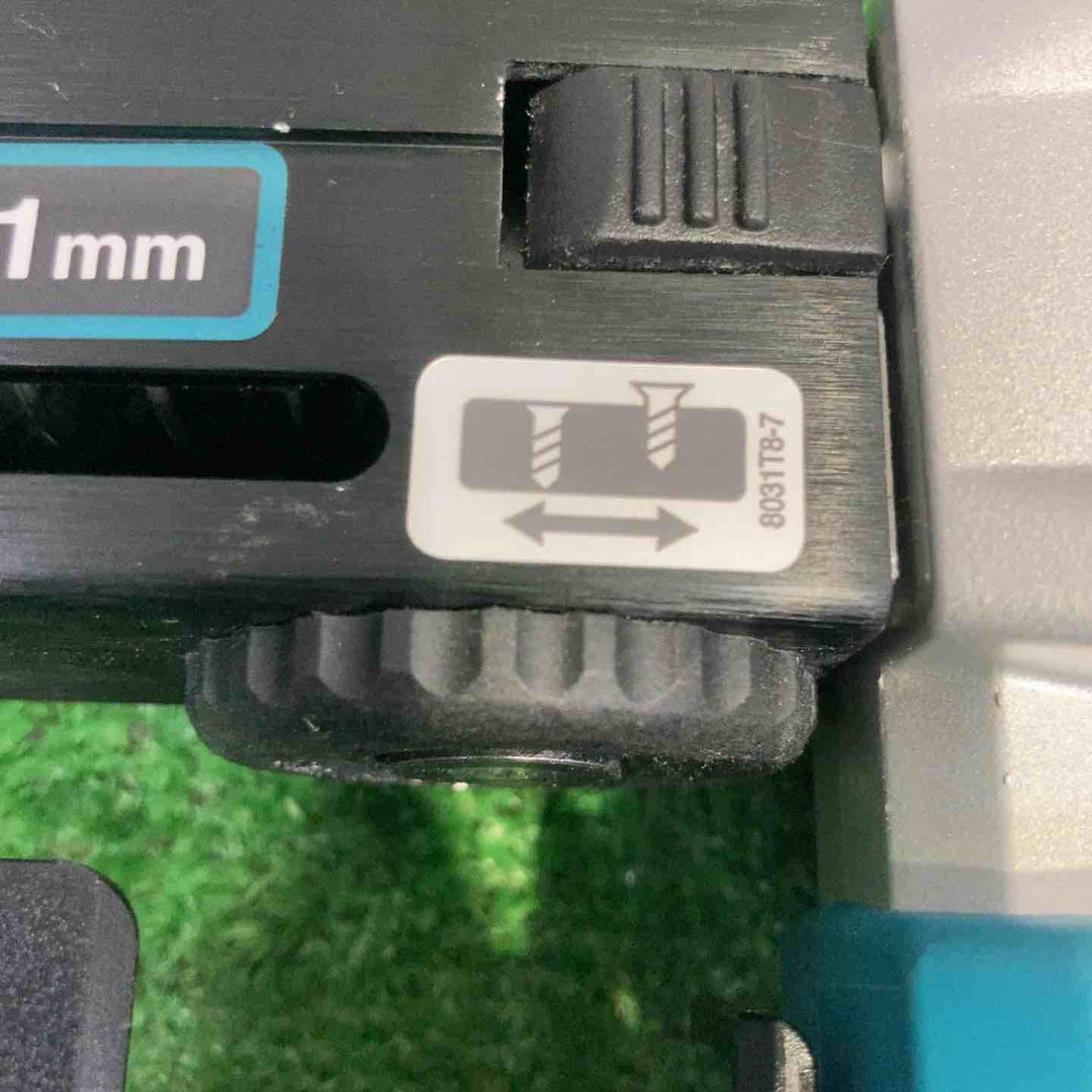 マキタ(makita) コードレスオートパックスクリュードライバー FR451DZ【町田店】