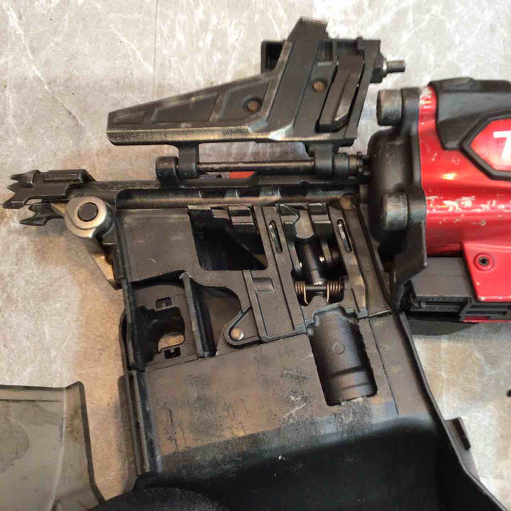 ★マキタ(makita) 高圧エア釘打ち機 AN933H【八潮店】