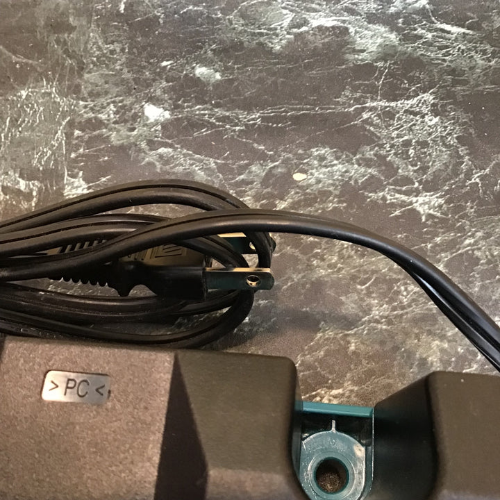 ②★マキタ(makita) 2口急速充電器 DC40RB【八潮店】
