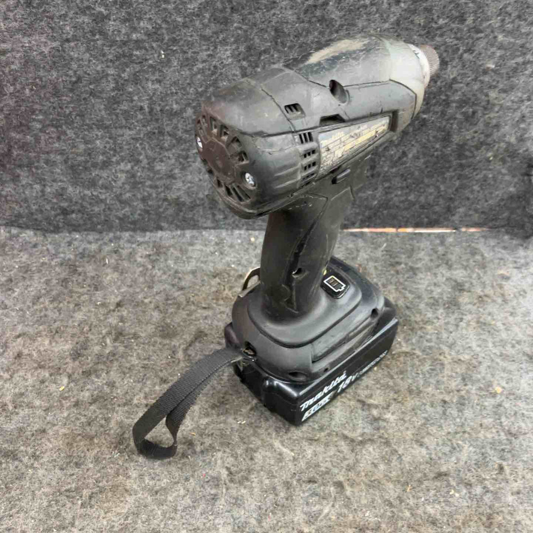 ★マキタ(makita) コードレスインパクトドライバー TD148DRFXB ケース(18V3.0Ahバッテリー*2[480][218]、充電器)【鴻巣店】