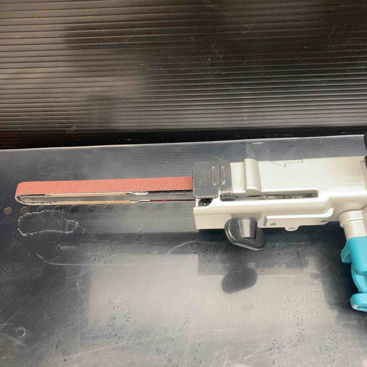 ★マキタ(makita) コードレスベルトサンダ BS180DZ【川越店】