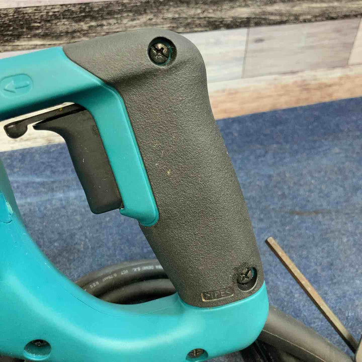 ★マキタ(makita) コーナー(アングル)ドリル DA4000LR【八潮店】