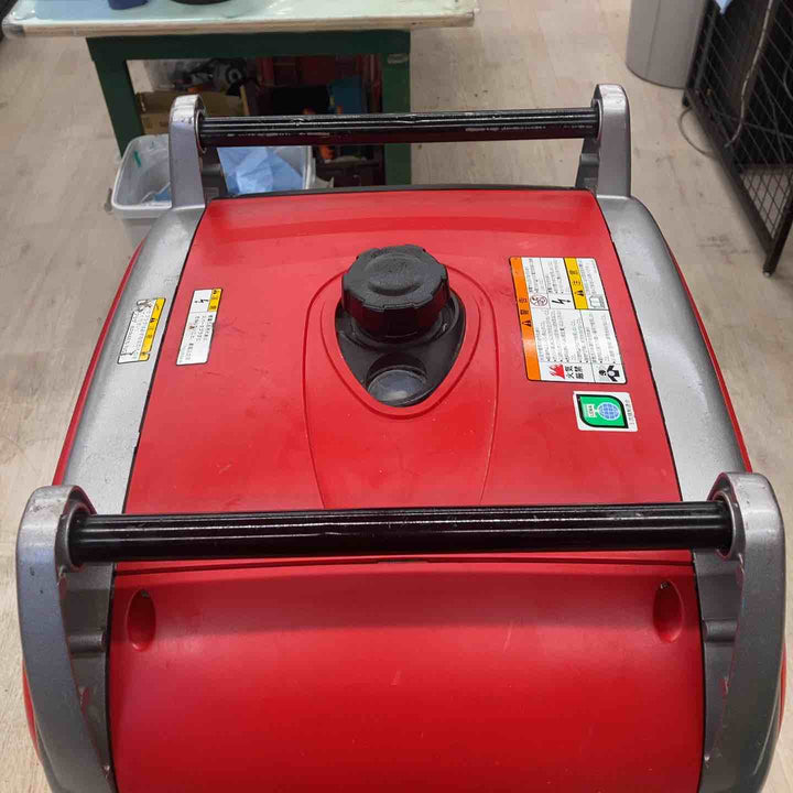 【店頭受取り限定】新ダイワ(Shindaiwa) インバーター発電機 IEG2000M-Y エンジンオイル交換済み【川越店】