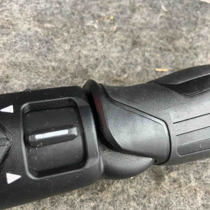 ★マキタ(makita) コードレスペンインパクトドライバー TD022DSHXB【鴻巣店】