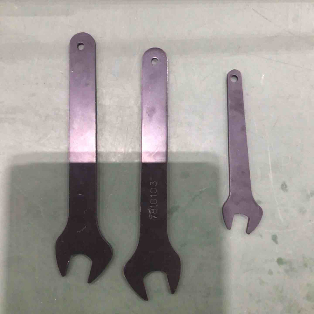 ☆マキタ(makita) コンクリートかくはん機 UT1305【川口店】