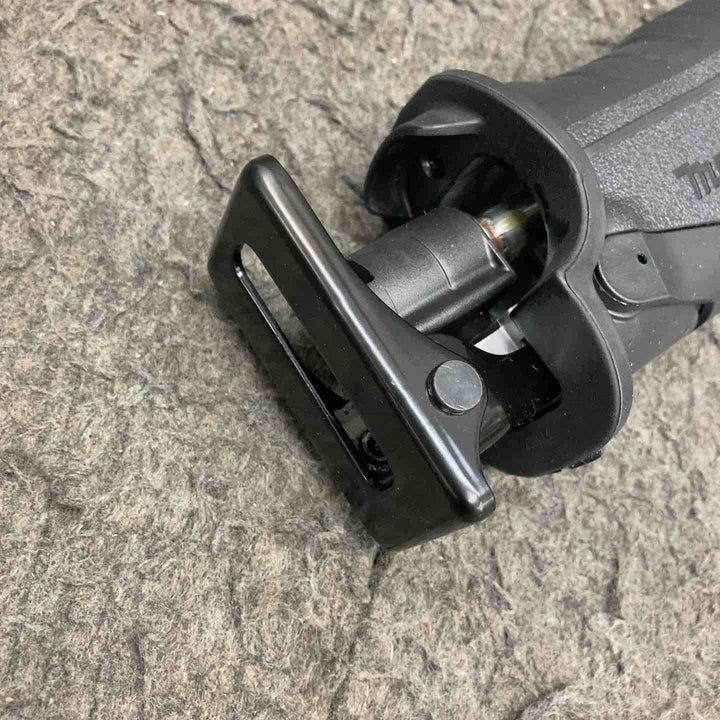 ★マキタ(makita) コードレスレシプロソー JR187DZK【岩槻店】