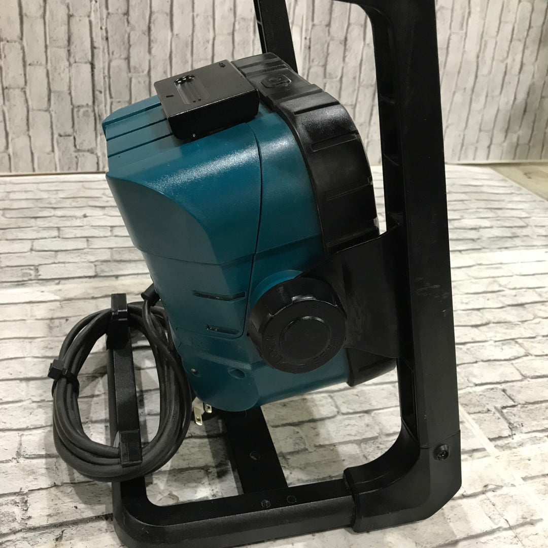 ★マキタ(makita) コードレスLEDスタンドライト ML805【川口店】