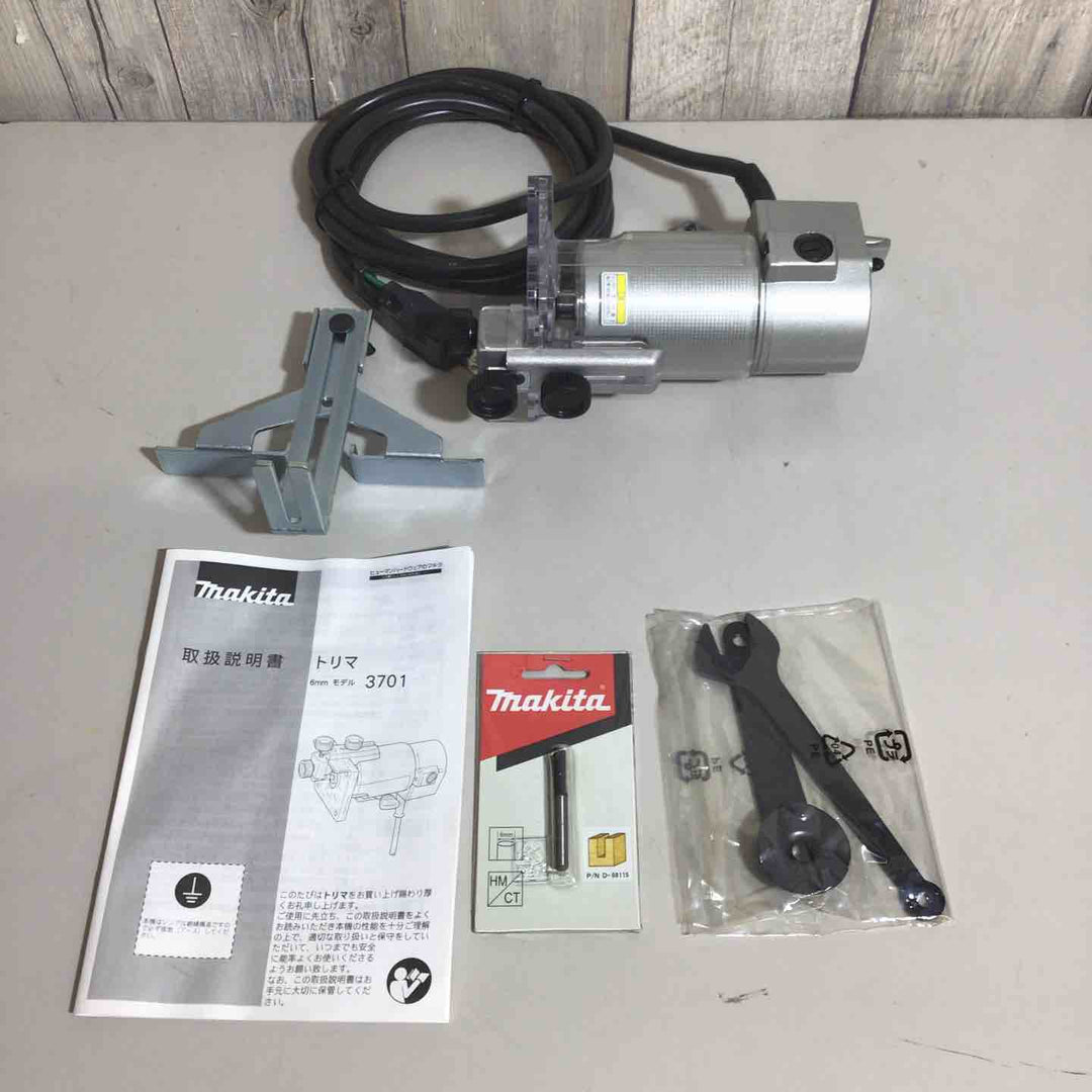 ◇マキタ(makita) トリマ 6mm 3701【戸田店】