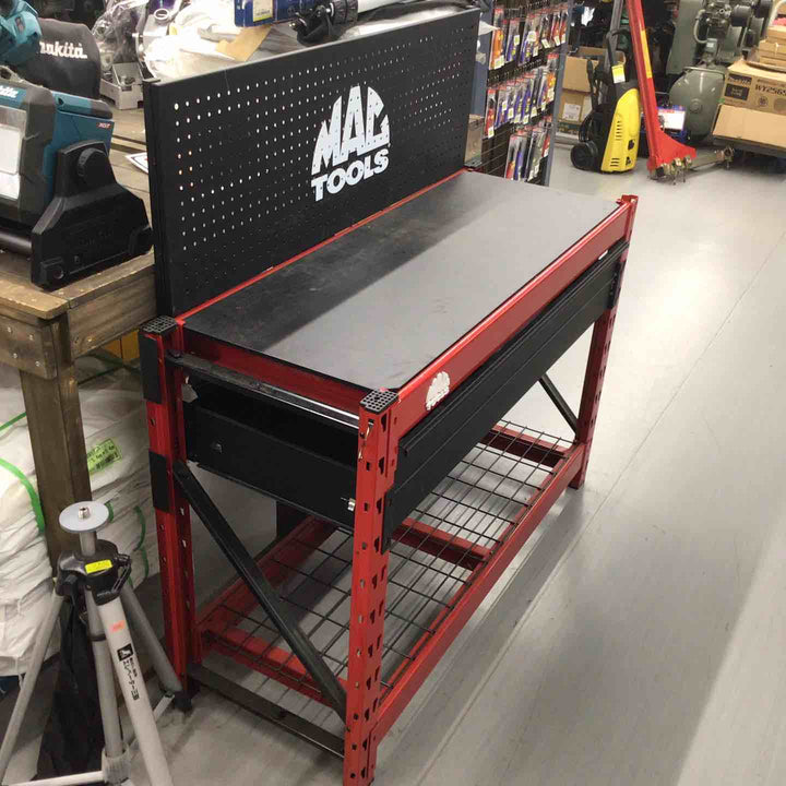 【未使用品 店頭受取り限定】 マックツール MACTOOLS ペグボード付 ワークベンチ 【戸田店】