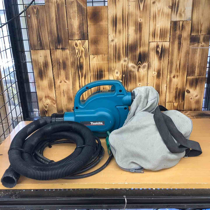makita マキタ 集塵機 451 ホース、集塵袋付き【越谷店】