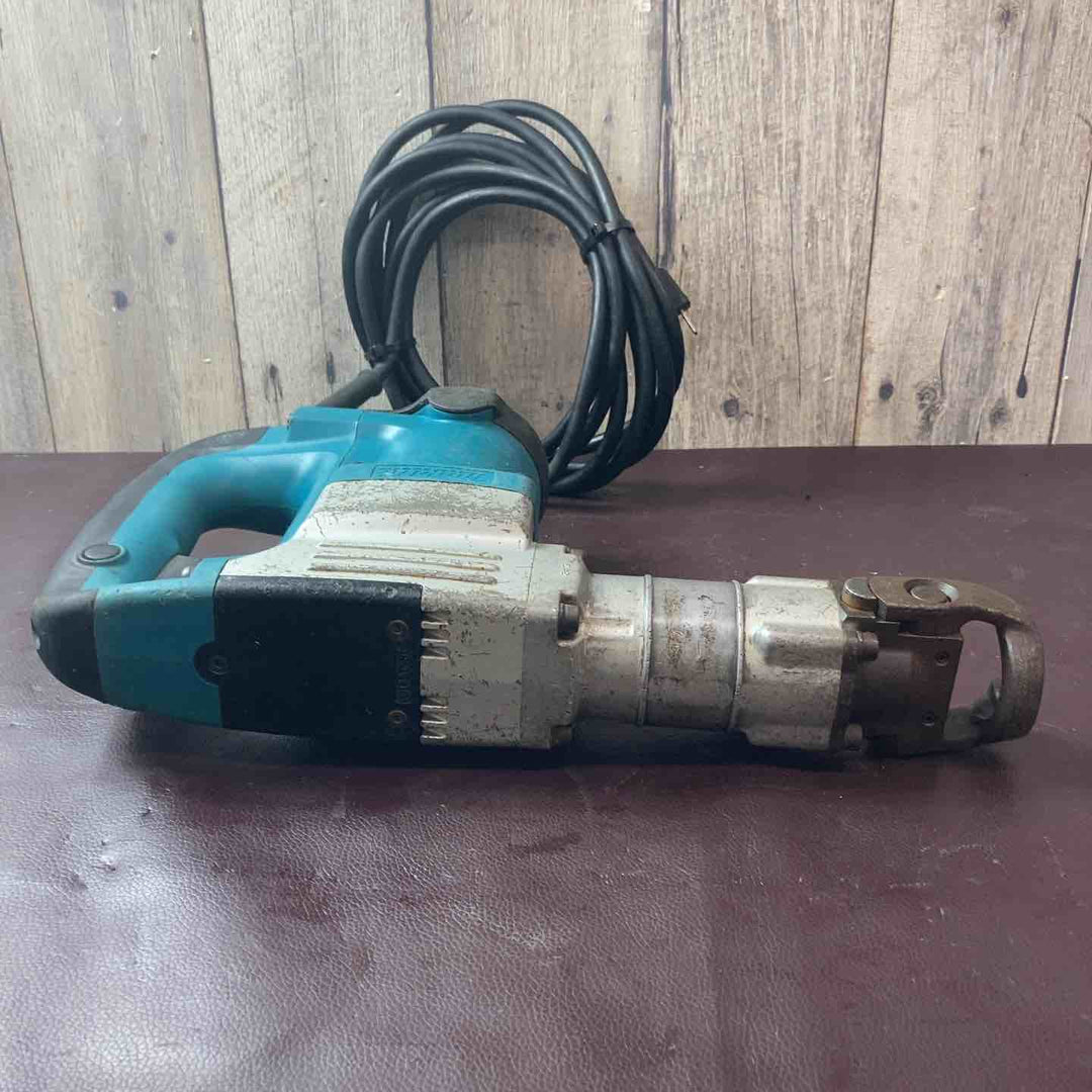 【中古品】 マキタ(makita) 電動ハンマ HM0830 【東大和店】
