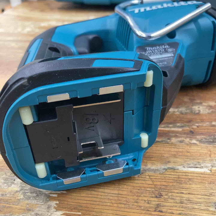 【未使用品】★マキタ(makita) コードレスレシプロソー JR187DZK 18V 本体のみ ケース付き【柏店】