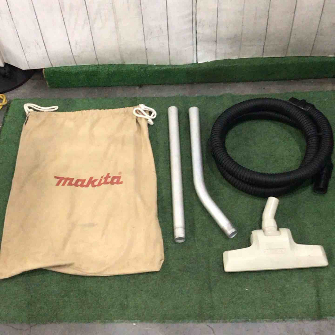 ◇マキタ(makita) 乾式 集じん機 482(P) 動作確認済【川口店】