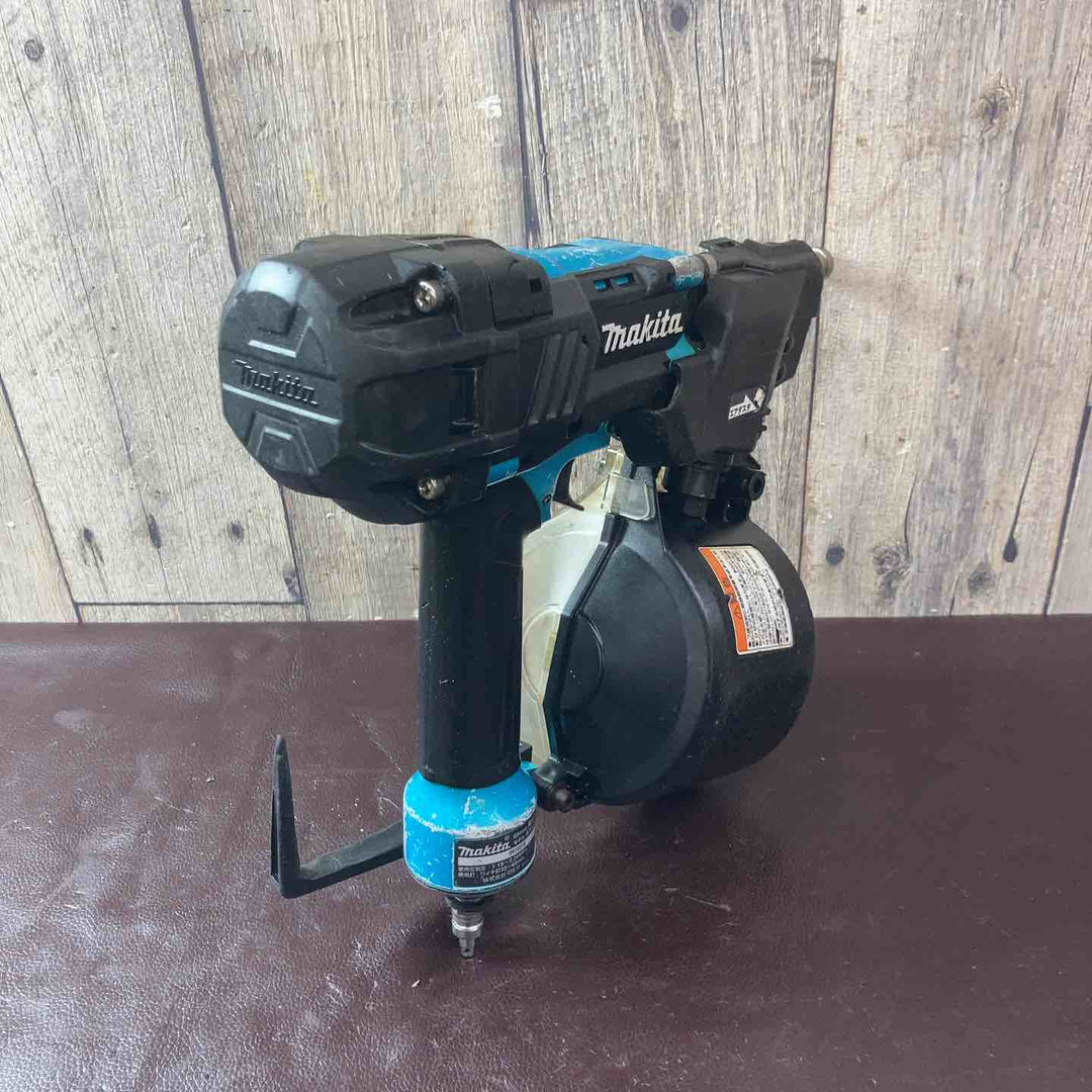 【中古品】マキタ(makita) 高圧エア釘打ち機 AN636HM 65mm【東大和店】