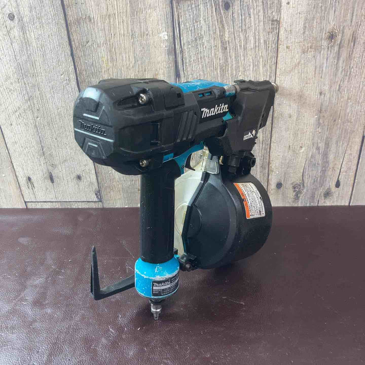 【中古品】マキタ(makita) 高圧エア釘打ち機 AN636HM 65mm【東大和店】