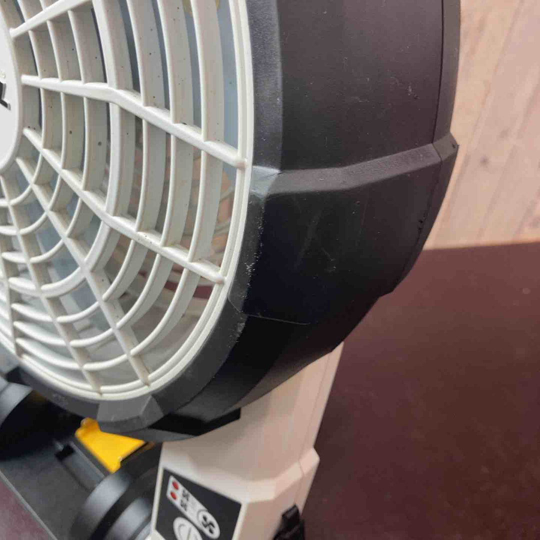 【中古品】マキタ(makita) コードレスファン CF201DZW【東大和店】