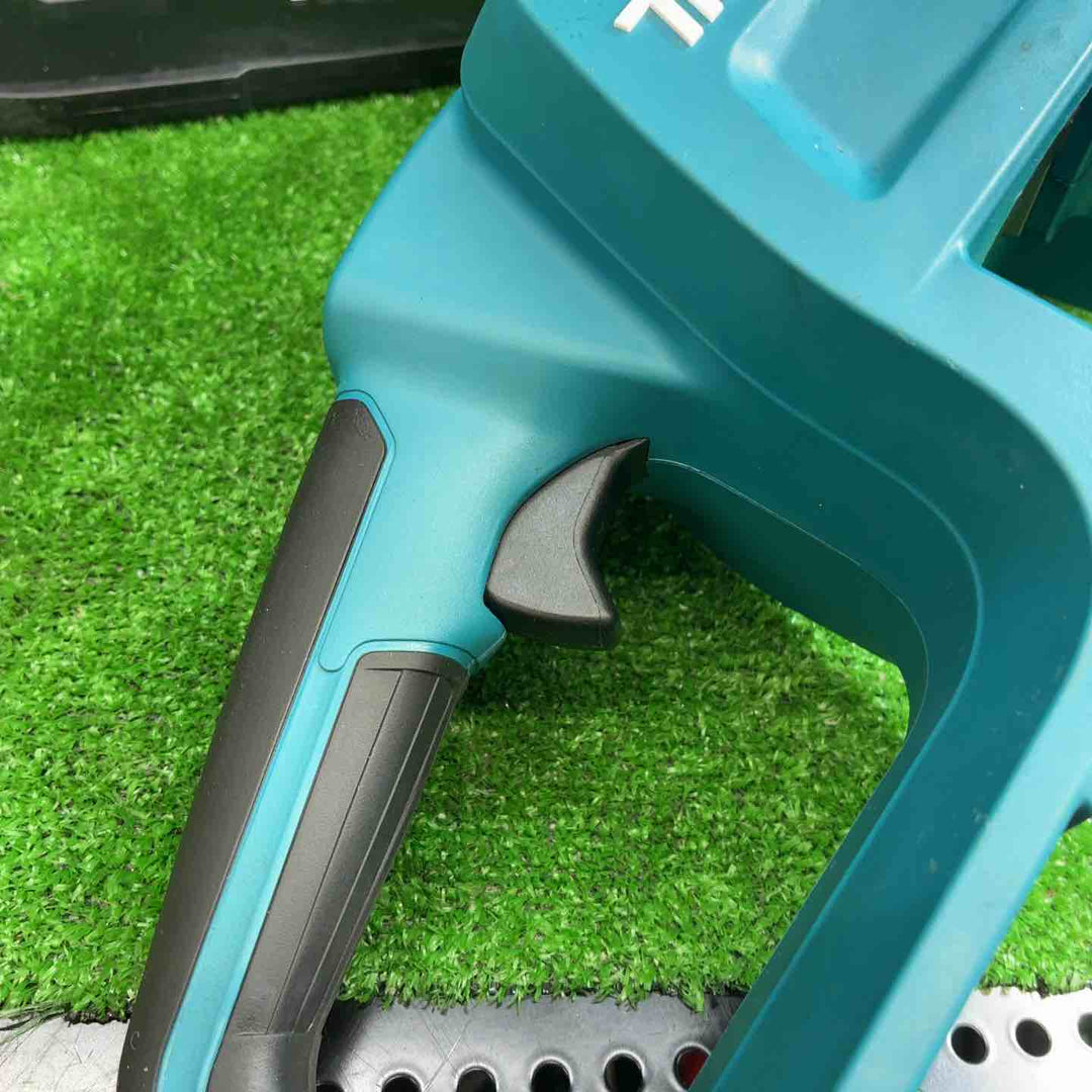 マキタ(makita) コードレスチェーンソー MUC357DZ【藤沢店】