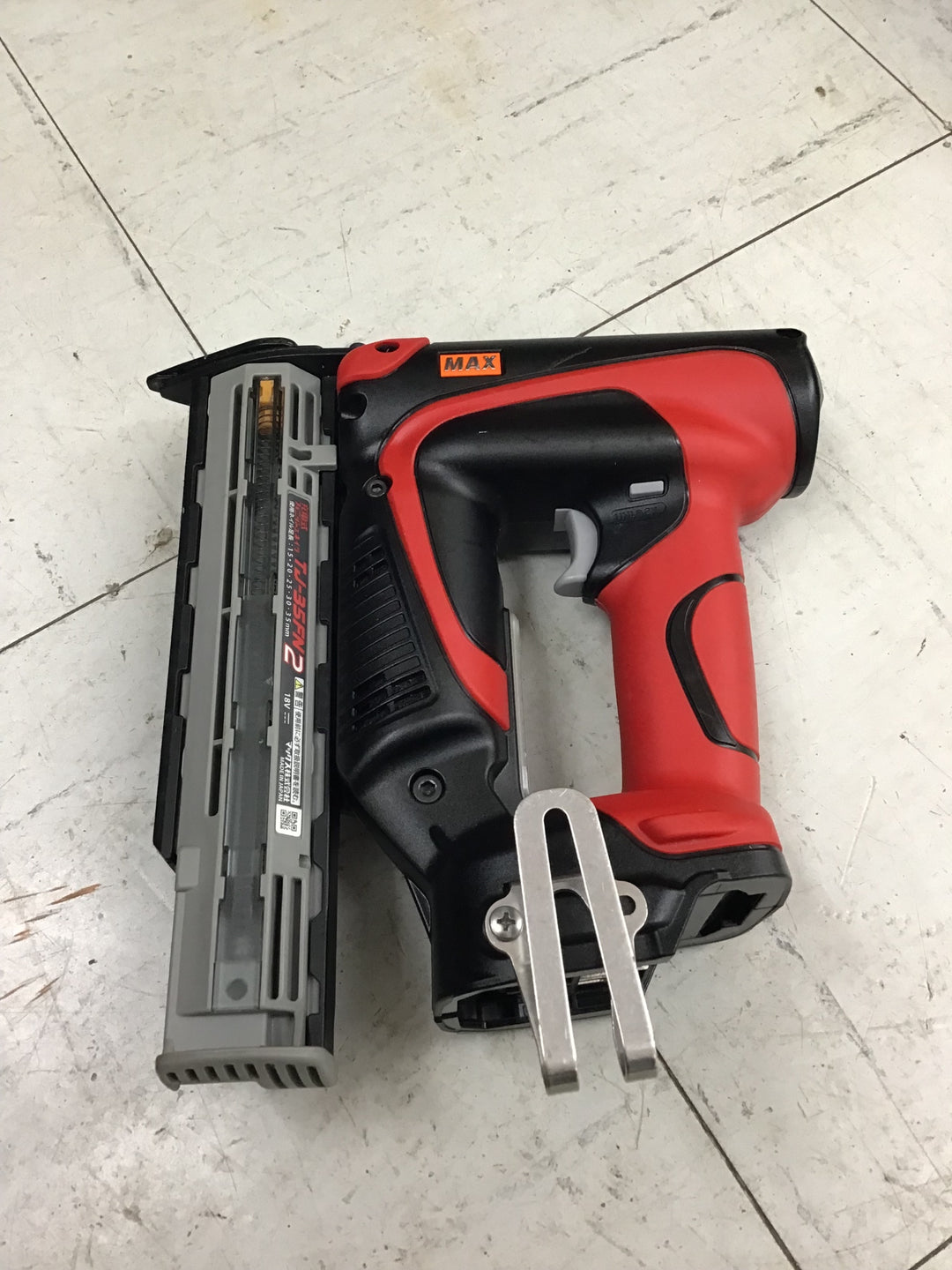 【中古品】 マックス/MAX コードレスフィニッシュネイラ・TJ-35FN2-BC/1850A 【鴻巣店】