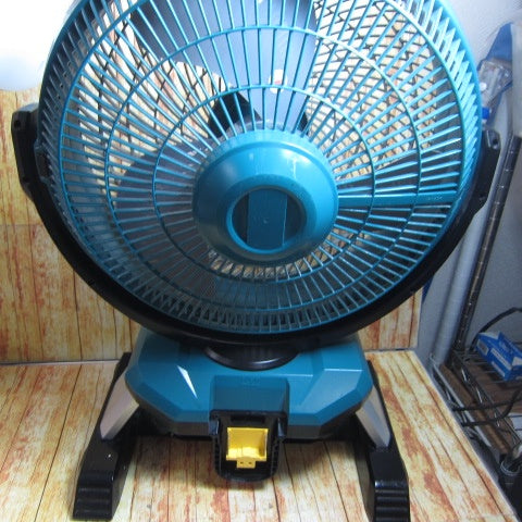 〇マキタ(makita) コードレスファン CF301DZ【川崎店】