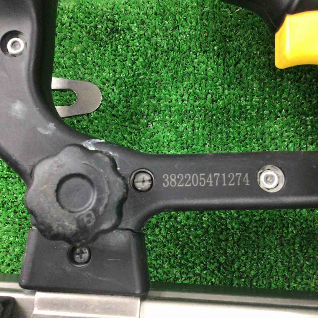 ◇ULTRA 建設用ガス式鋲打ち機 UG7【川崎店】
