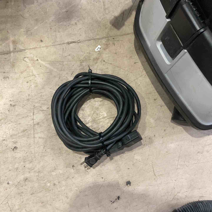 ★マキタ(makita) コードレス集じん機 乾湿両用 VC860DZ【町田店】