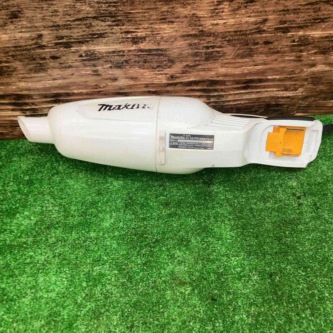 マキタ(makita) コードレスクリーナー CL181FDZW【川越店】