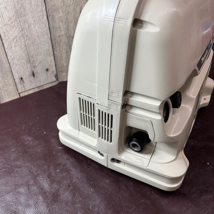 【中古品】★マキタ(makita) エアコンプレッサー AC700【東大和店】