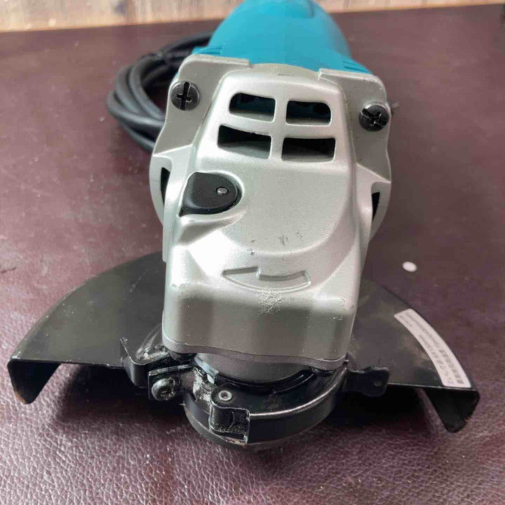 【中古品】☆マキタ(makita) 150mm電子ディスクグラインダ GA6021C【東大和店】