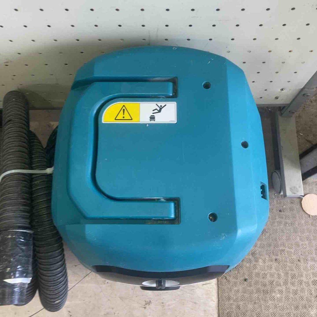 ★マキタ(makita) 15L集じん機(乾湿両用) VC1500【町田店】