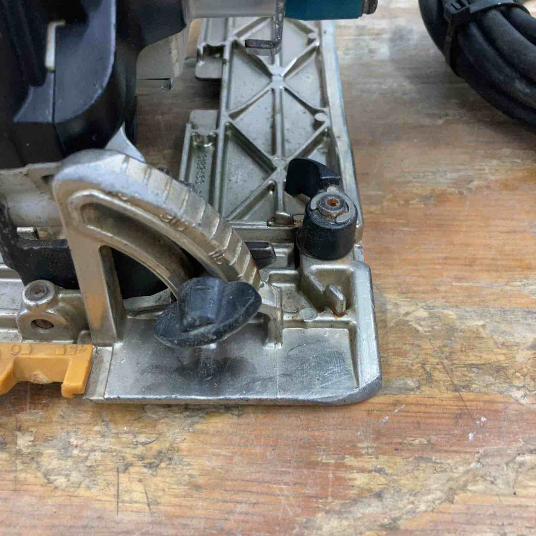 ★マキタ(makita) 電気マルノコ 5731S 通電確認済み ベース歪みあり【柏店】