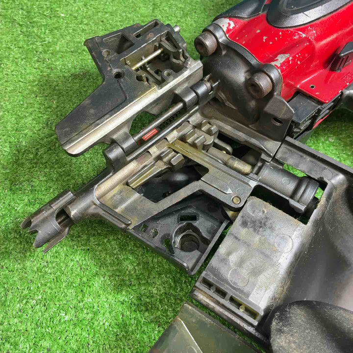 ★マキタ(makita) 高圧エア釘打ち機 AN900HX【藤沢店】