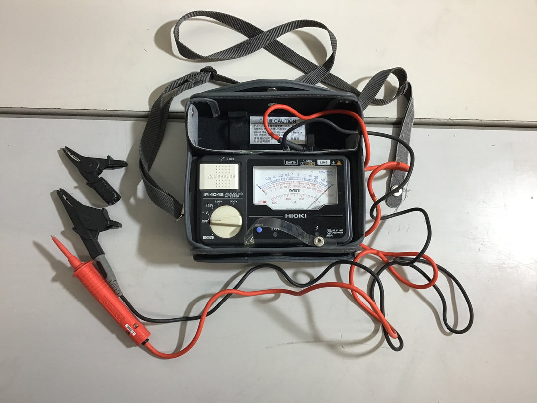【中古品】〇HIOKI(日置電機) IR4042-10 絶縁抵抗計 4レンジ アナログメグオームハイテ【戸田店】