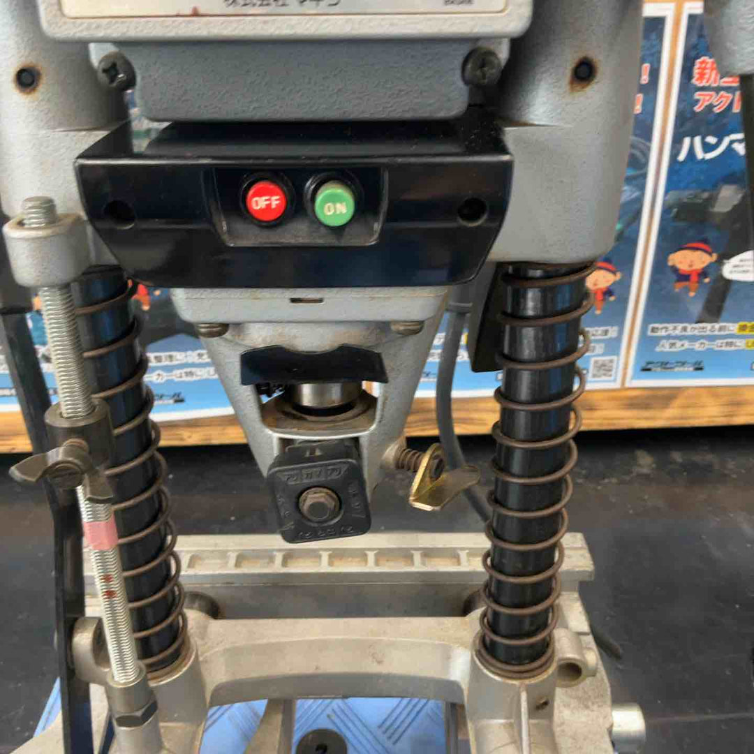 【中古品】 マキタ(makita) 4寸手動角のみ 7304 【藤沢店】