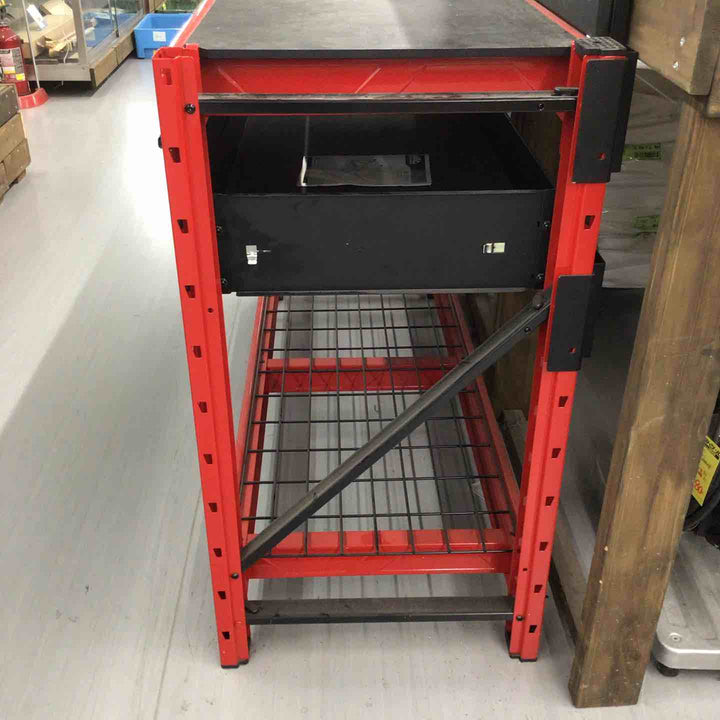 【未使用品 店頭受取り限定】 マックツール MACTOOLS ペグボード付 ワークベンチ 【戸田店】