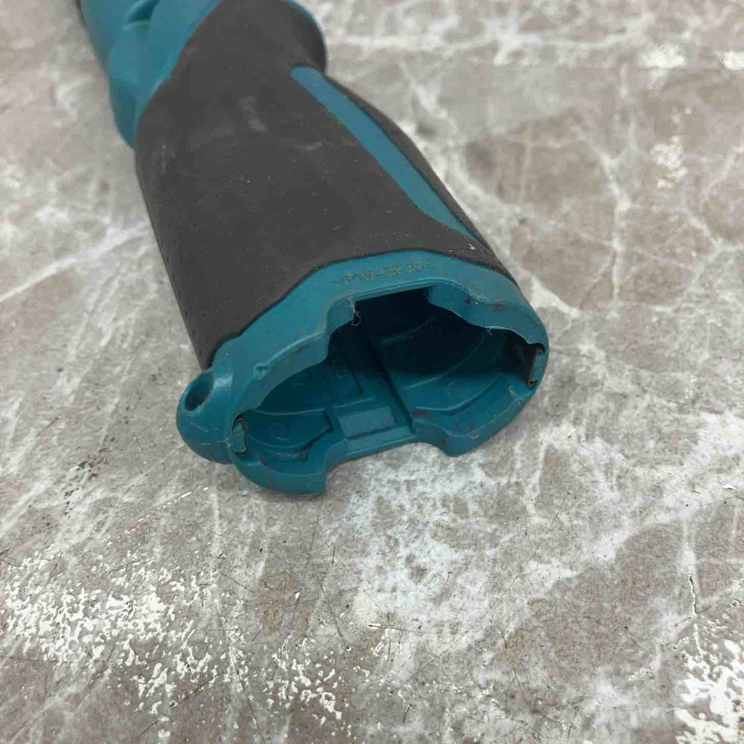 ☆マキタ(makita) コードレスペンインパクトドライバー TD021DZ【八潮店】