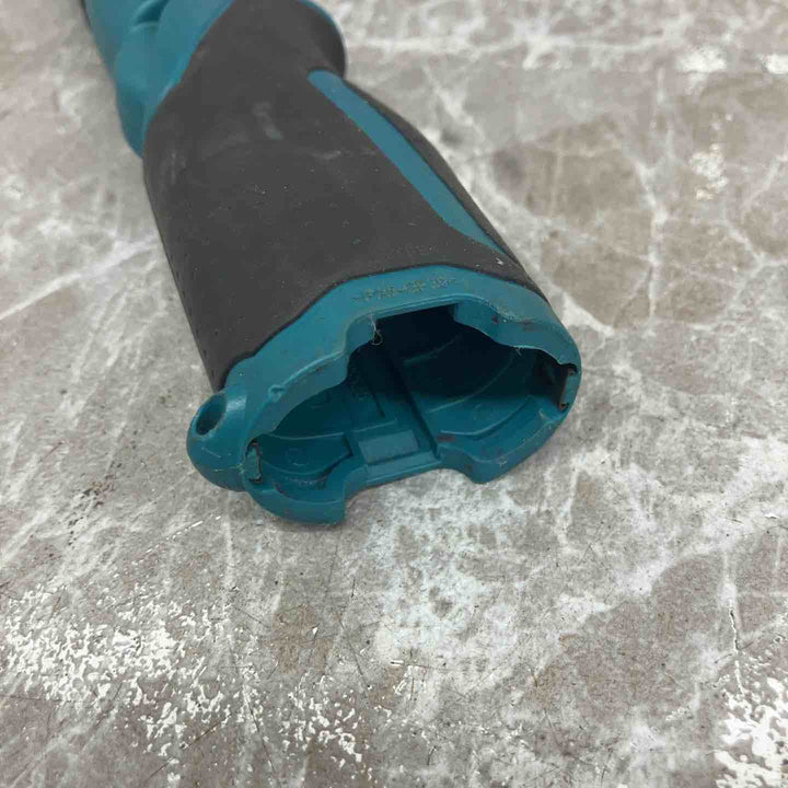 ☆マキタ(makita) コードレスペンインパクトドライバー TD021DZ【八潮店】