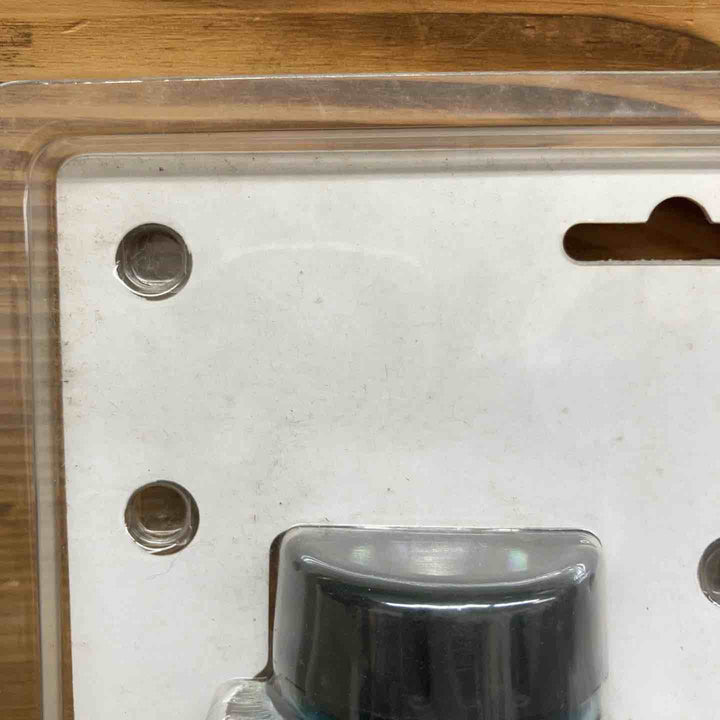 【未使用・長期保管品】 マキタ/makita 充電式蛍光灯 ML184 ＊本体のみ 【鴻巣店】