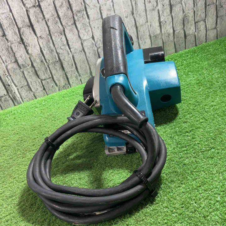 ☆マキタ(makita) 電気カンナ KP0800A 動作確認済【川口店】