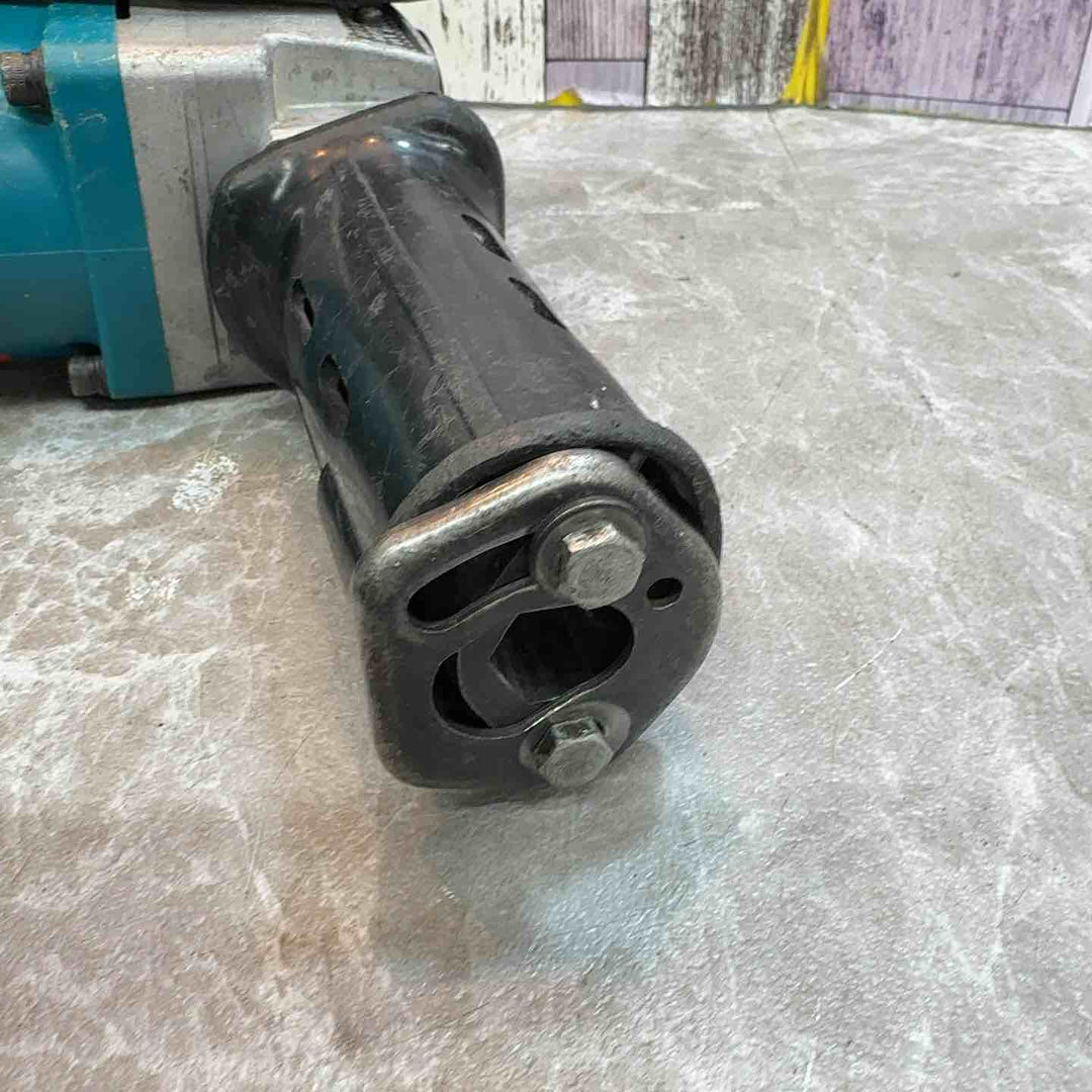 ★マキタ(makita) 電動ケレン HK1810【八潮店】