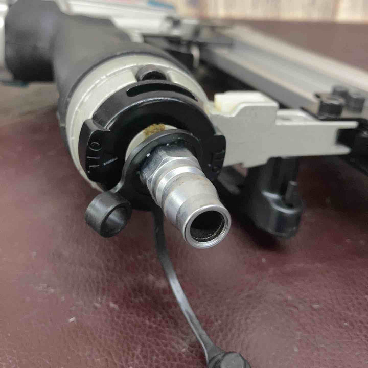 【中古品】 マキタ(makita) 常圧フィニッシュネイラ AF502N 【東大和店】
