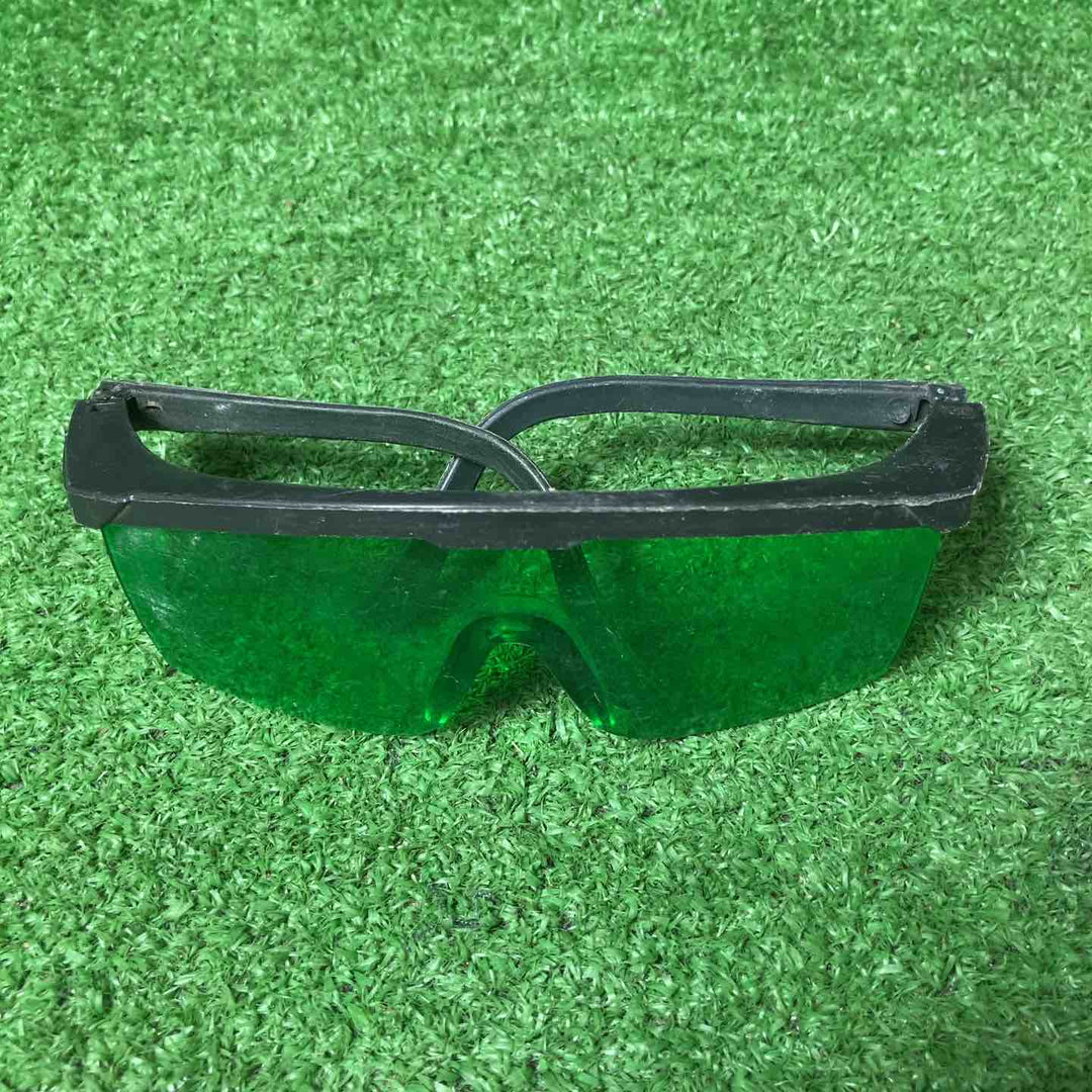 【中古品】◇テクノ グリーンレーザー墨出し器 ST-G6 ◇電池新品◇ ※受光器音出ません※【岩槻店】