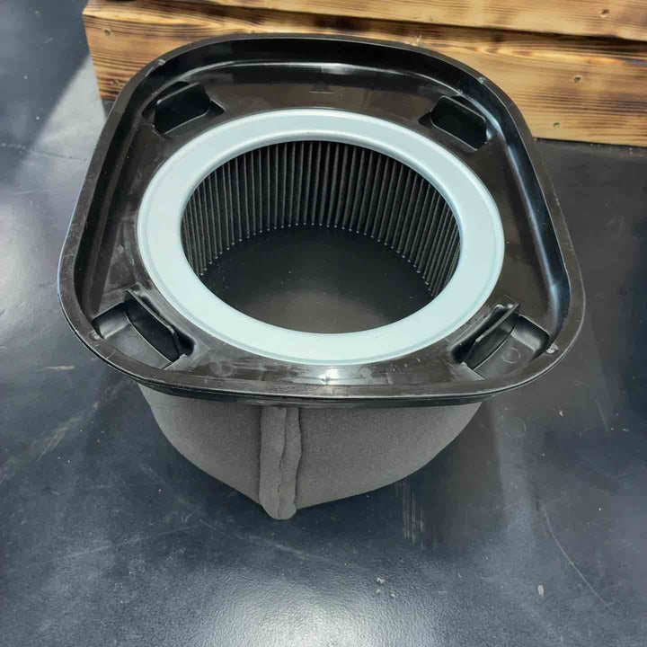 マキタ(makita) 粉じん専用 コードレス集じん機 VC867DZ【藤沢店】