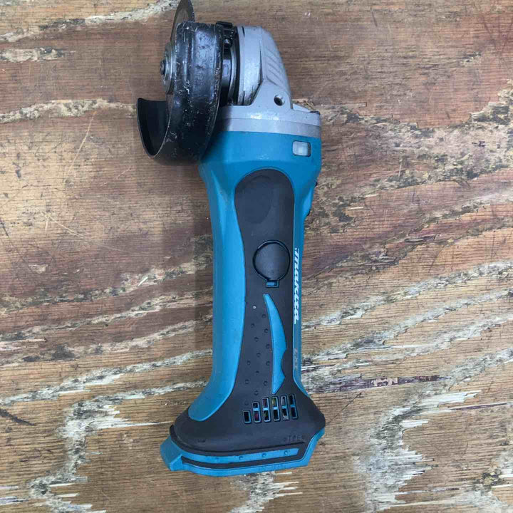 ☆マキタ(makita) コードレスディスクグラインダ GA402DZ【柏店】