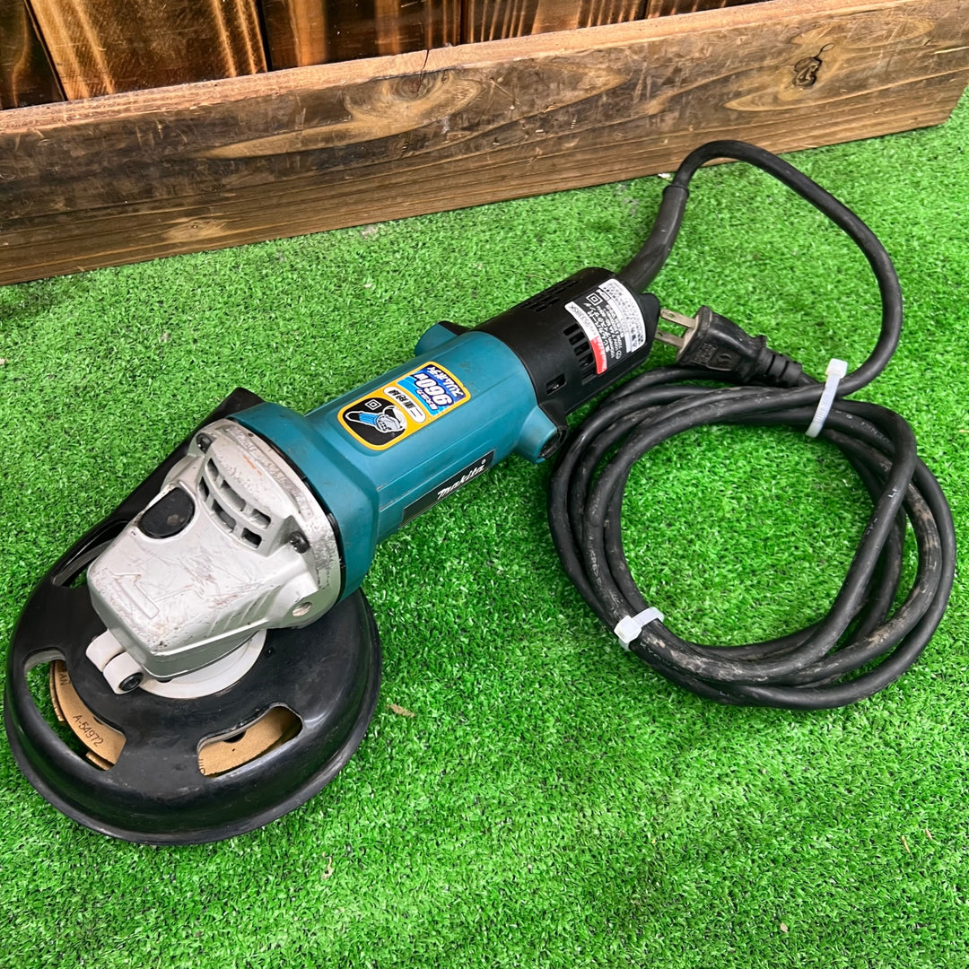 〇マキタ(makita) 集塵カバー付きディスクサンダ 9533BSK　ホース付き【桶川店】