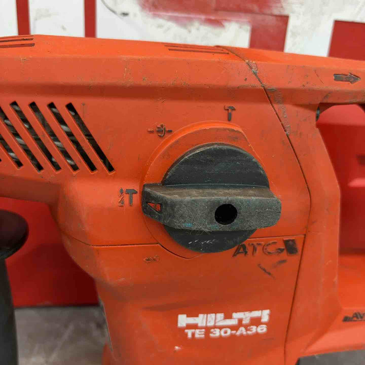【保証なし】★ヒルティ(Hilti) コードレスハンマドリル TE30-A36(本体のみ)【八潮店】